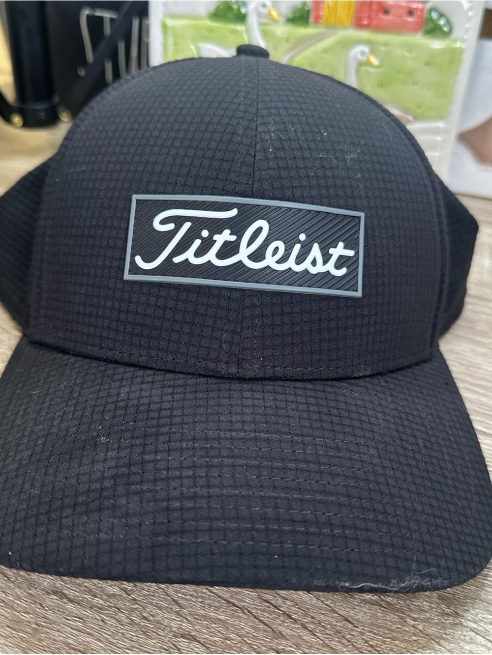 NWT Titleist  OCEANSIDE ADJUSTABLE HAT in black